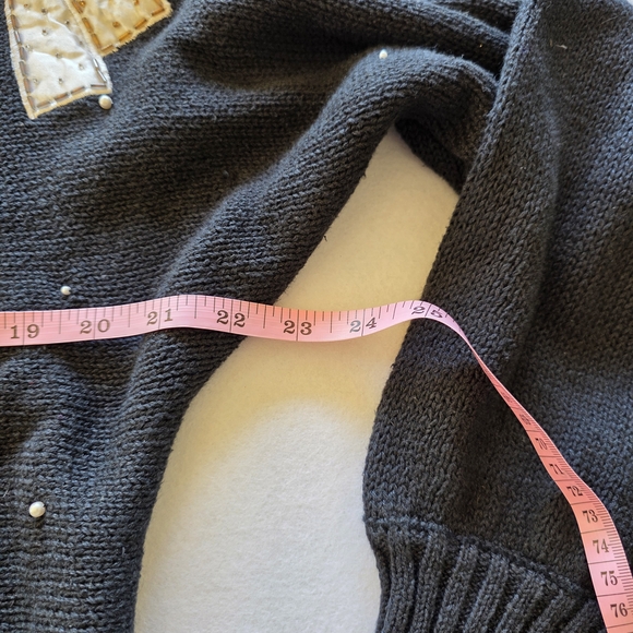 Jason Maxwell Black Sweater with Cream Bow - Picture 5 of 5